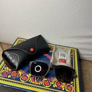 Ray-Ban Black Sunglasses with Leather Case